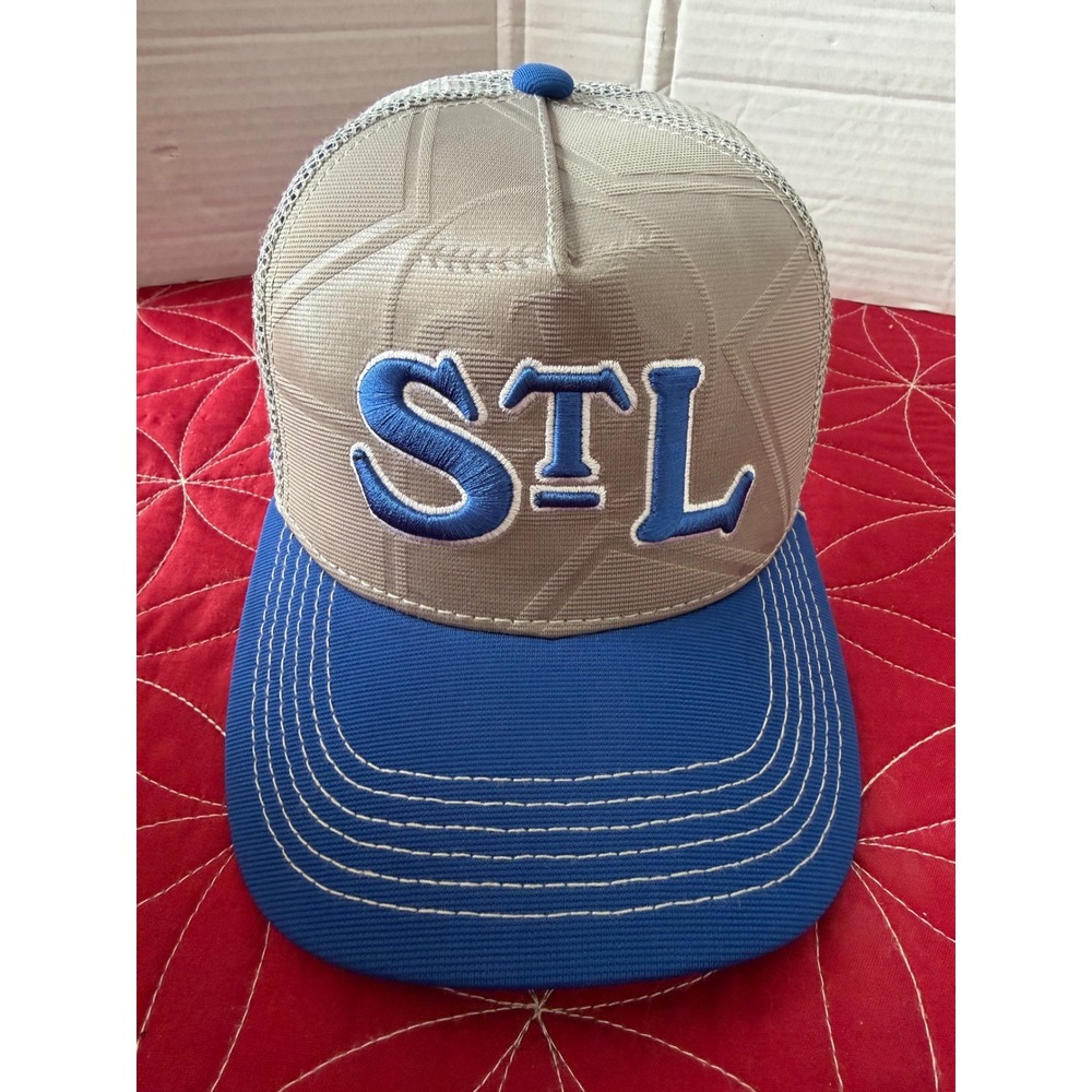 St Louis Cardinals STL Trucker Hat Budweiser Grey Blue Mesh Snapback Mesh Cap